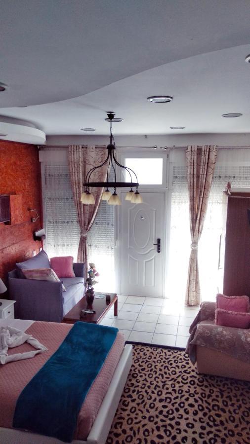 Sweet Home Suite Corinth Ngoại thất bức ảnh