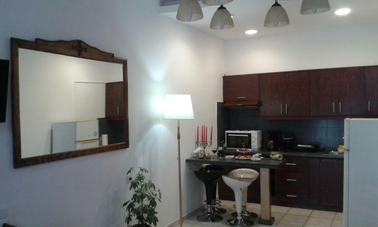 Sweet Home Suite Corinth Ngoại thất bức ảnh